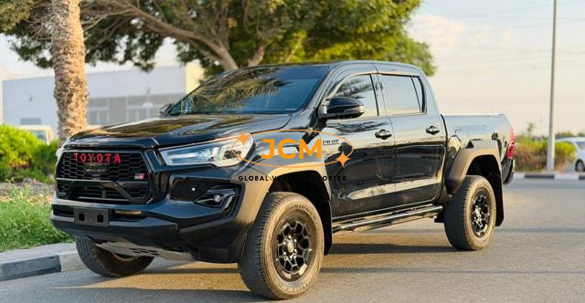 
								2024 TOYOTA HILUX GR full									