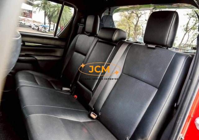 
								2019 TOYOTA HILUX 2.4 E REVO DOUBLE CAB full									