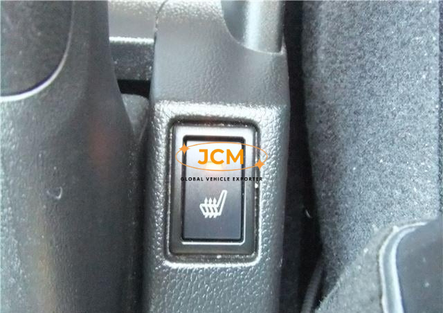 
								2021 SUZUKI SWIFT full									