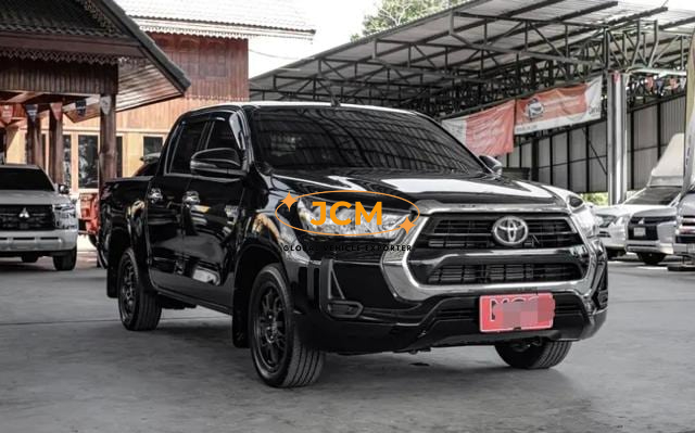 
								2023 TOYOTA HILUX 2.4 E REVO DOUBLE CAB full									