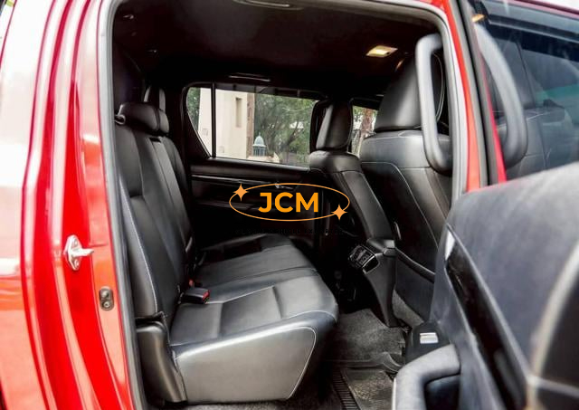 
								2019 TOYOTA HILUX 2.4 E REVO DOUBLE CAB full									