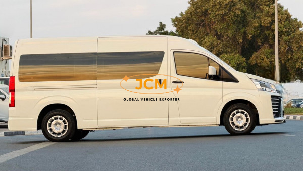 
								14 Seaters Toyota Hiace 2024 full									