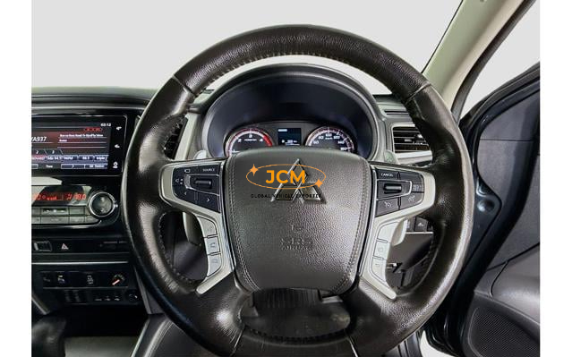 
								2023 MITSUBISHI TRITON 2.4 GSR DOUBLE CAB full									