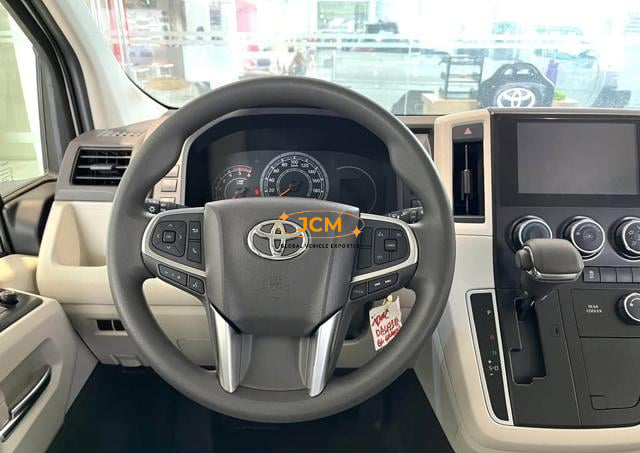 
								2026 TOYOTA HIACE COMMUTER 2.8 GRANDIA AT 2WD LHD Seats 12 full									