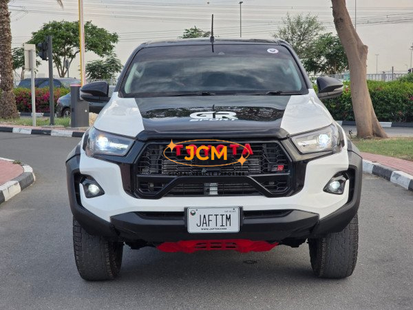 2021 TOYOTA HILUX 2.8 4WD