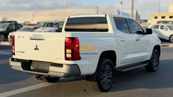 
								2024 MITSUBISHI TRITON full									
