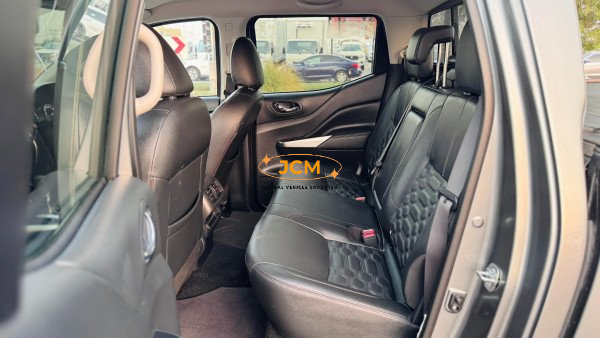
								2022 NISSAN NAVARA full									