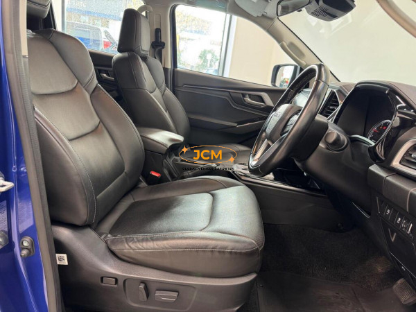 
								2023 ISUZU D-MAX full									