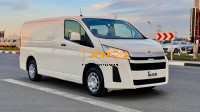 
								10 Seaters Toyota Hiace 2022 full									