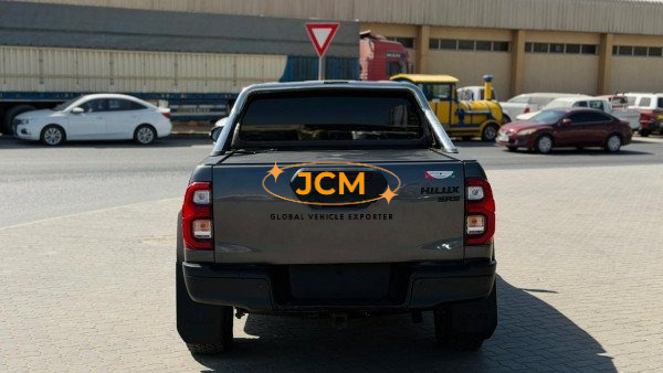 
								2021 TOYOTA HILUX 2.8L 4WD full									