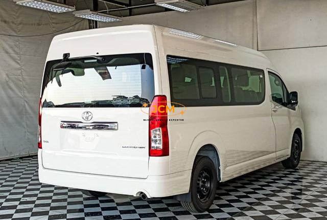 
								2026 TOYOTA HIACE COMMUTER 2.8 14 Seaters full									