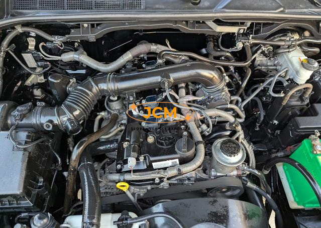 
2021 TOYOTA HILUX MODIFIED TO GR SPORT | 4×4 full									