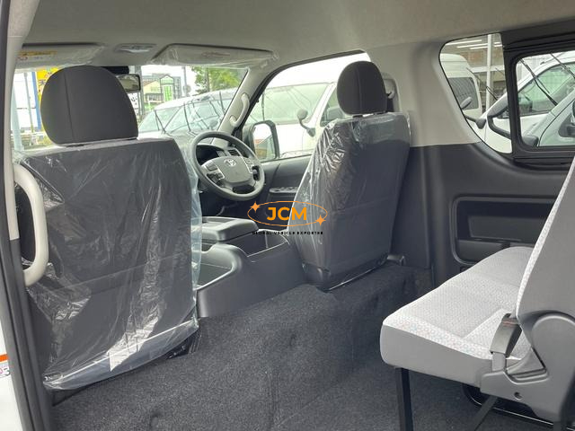 
2025 TOYOTA HIACE COMMUTER SUPER LONG GL 14 Seates full									