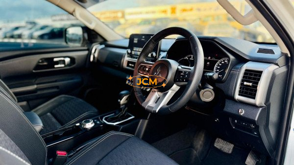 
								2024 MITSUBISHI TRITON full									