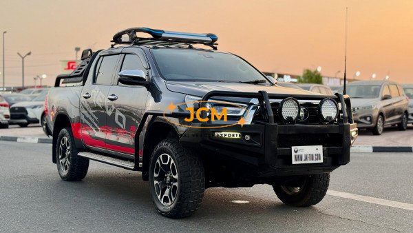 2020 TOYOTA HILUX 2.8 4WD