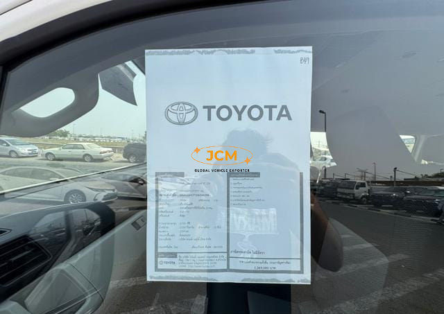 
								2025 TOYOTA HIACE COMMUTER 15 Seaters full									