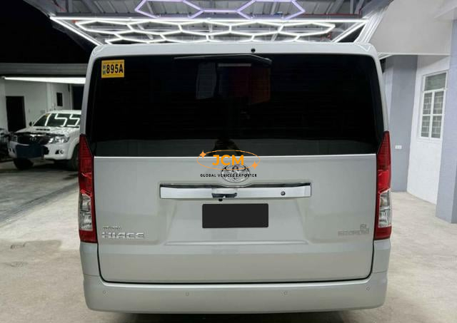 
								2026 TOYOTA HIACE VAN 2.8 GL GRANDIA AT 2WD LHD 12 Seaters full									