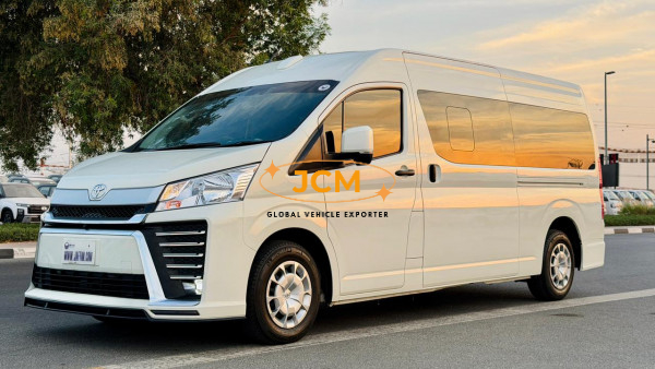 
								14 Seaters Toyota Hiace 2024 full									