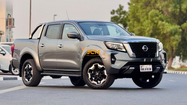 
								2022 NISSAN NAVARA full									
