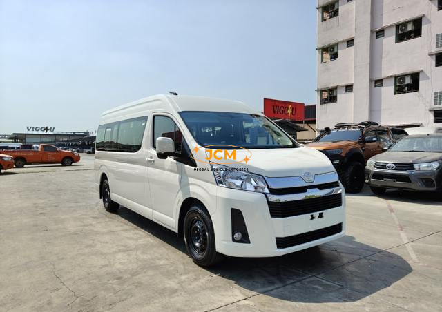 2026 TOYOTA HIACE COMMUTER 2.8 AT 14 Seaters