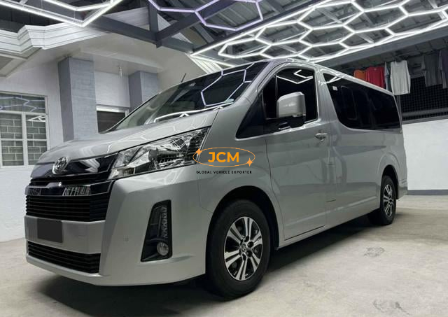 
								2026 TOYOTA HIACE VAN 2.8 GL GRANDIA AT 2WD LHD 12 Seaters full									