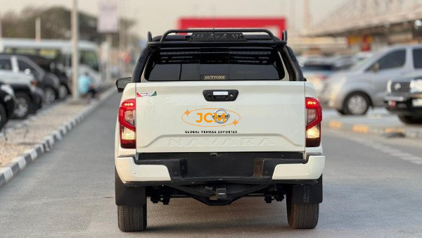
								2023 NISSAN NAVARA full									