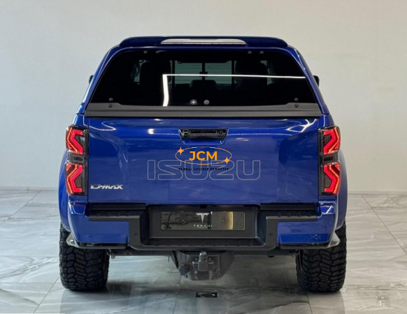 2023 ISUZU D-MAX