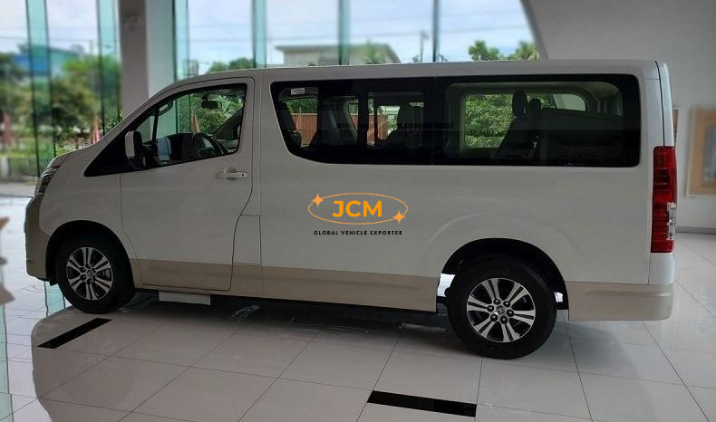 
								2020 Toyota Hiace GL Grandia Tourer LHD 10 Seats full									