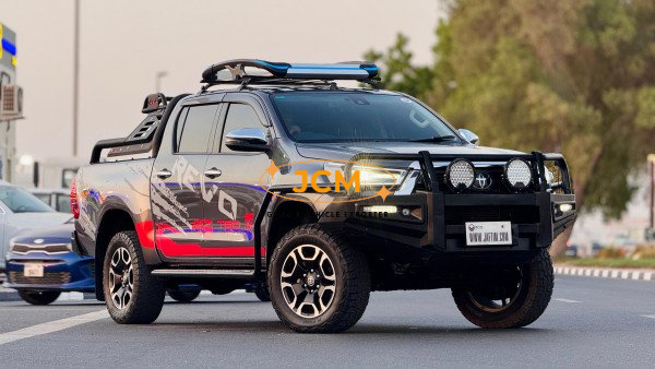 
								2020 TOYOTA HILUX 2.8 4WD full									