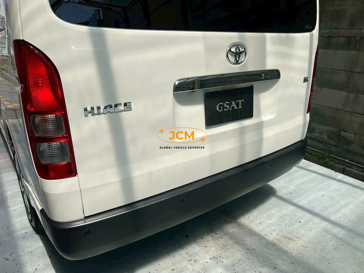 
2025 Toyota Hiace Commuter 2.8 GL Diesel Turbo – 14-Seater full									