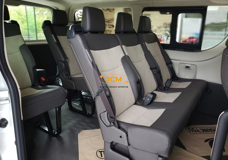 
								2020 Toyota Hiace GL Grandia Tourer LHD 10 Seats full									
