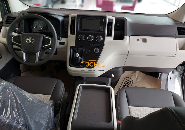 
								2020 Toyota Hiace GL Grandia Tourer LHD 10 Seats full									