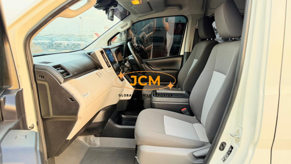 
								14 Seaters Toyota Hiace 2024 full									
