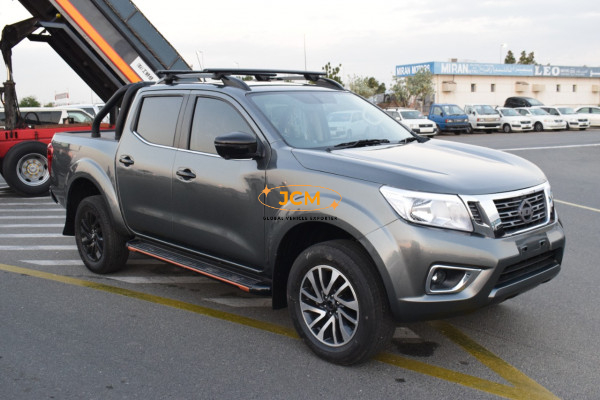 
								Nissan Navara 2020 full									