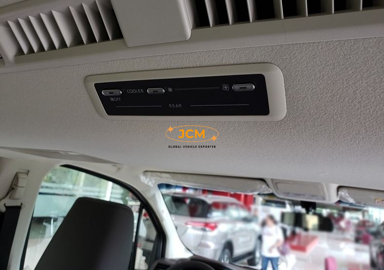 
								2020 Toyota Hiace GL Grandia Tourer LHD 10 Seats full									