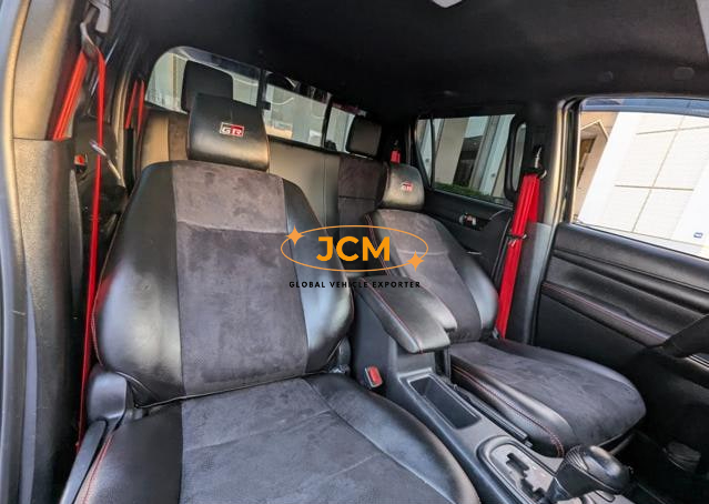 
2021 TOYOTA HILUX MODIFIED TO GR SPORT | 4×4 full									