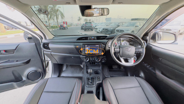 
								Toyota Hilux 2022 full									