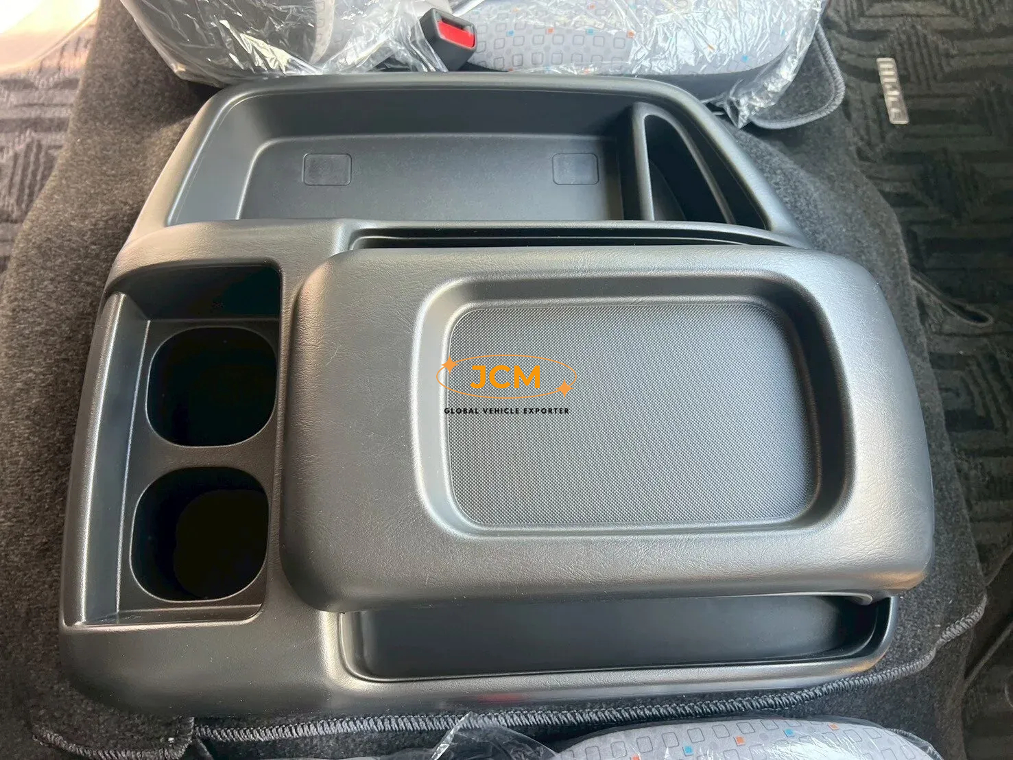 
2025 Toyota Hiace Commuter 2.8 GL Diesel Turbo – 14-Seater full									