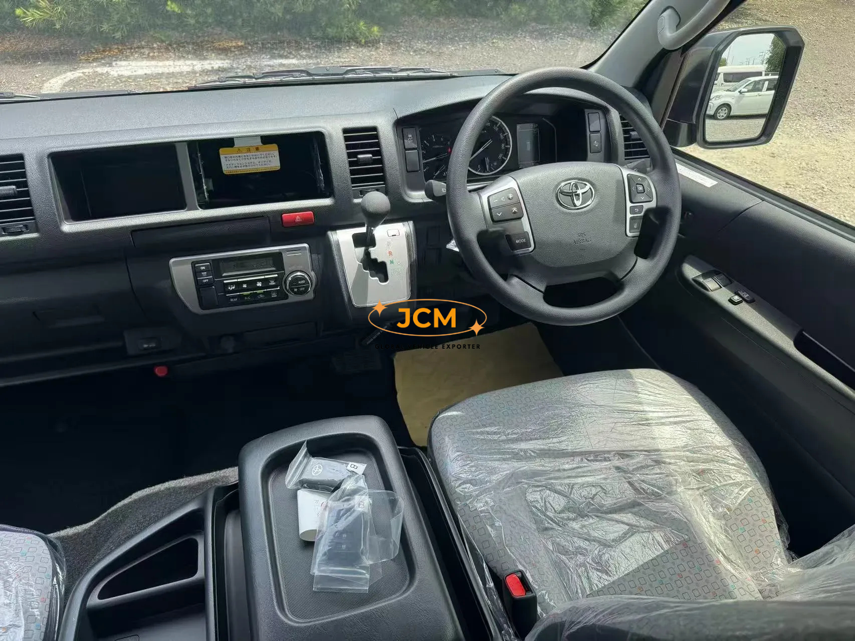 
2025 Toyota Hiace Commuter – 2.8 GL Diesel Turbo full									