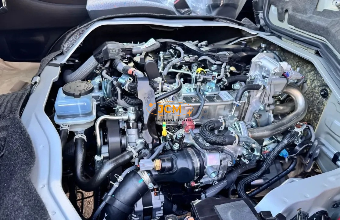 
Toyota Hiace Commuter  GL ( 14 SEATER ) full									