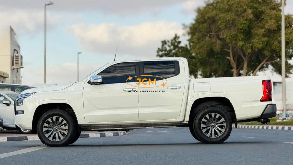 
								2024 MITSUBISHI TRITON full									