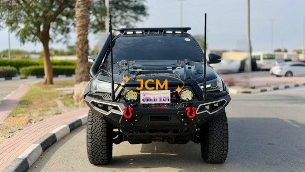2022 TOYOTA HILUX 2.8 4WD