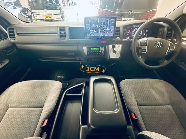 
2025 TOYOTA HIACE COMMUTER SUPER LONG GL 14 S full									