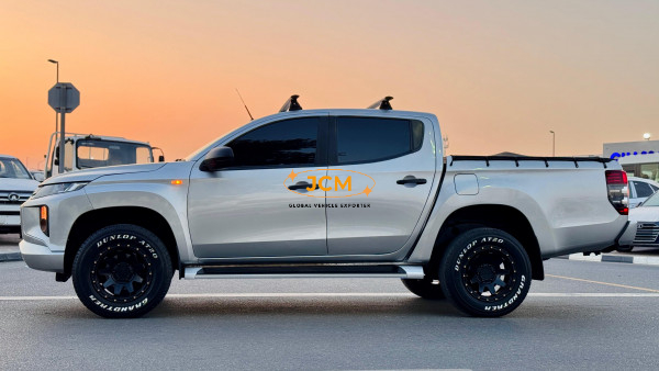 2021 MITSUBISHI TRITON
