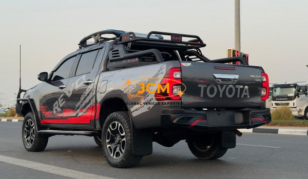 
								2020 TOYOTA HILUX 2.8 4WD full									