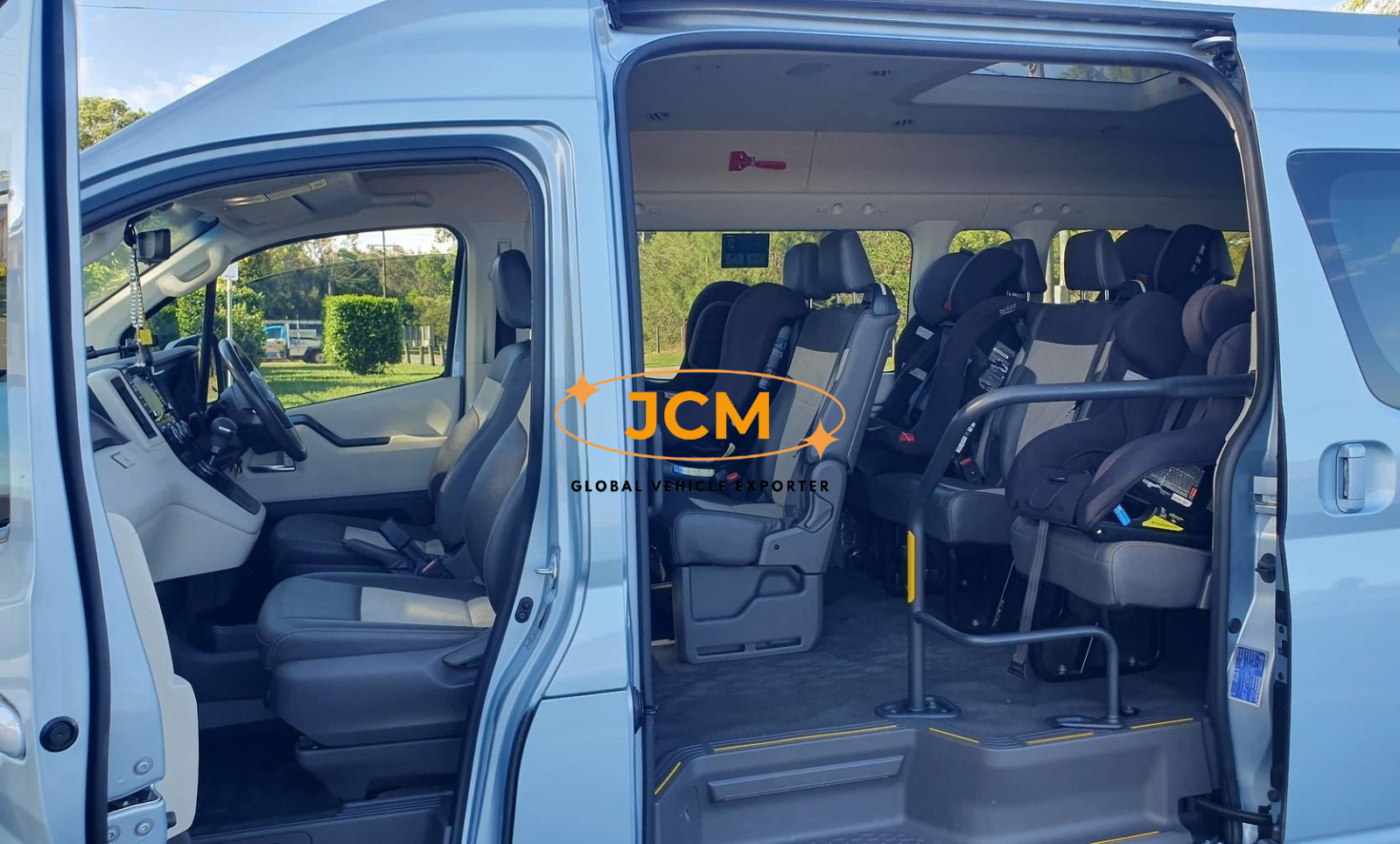
								2023 TOYOTA HIACE COMMUTER GL SUPER 12 Seates full									