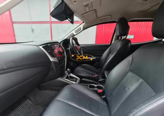 
								2022 MITSUBISHI TRITON 2.4 TRITON DOUBLE CAB full									