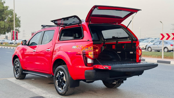 2021 NISSAN NAVARA