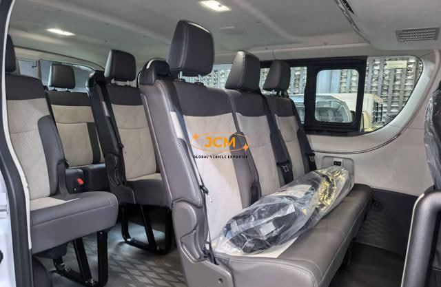 2026 TOYOTA HIACE COMMUTER 2.8 GRANDIA AT 2WD LHD Seats 12