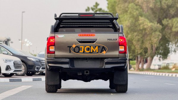 2023 TOYOTA HILUX 2.8 4WD